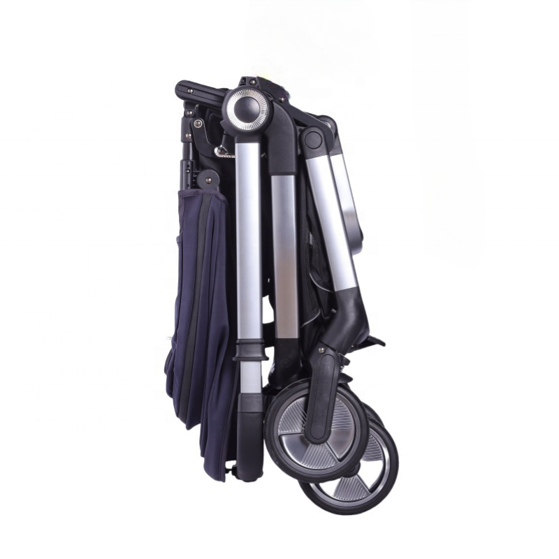 Baypie foldable pushchair – lightweight, compact & stylish