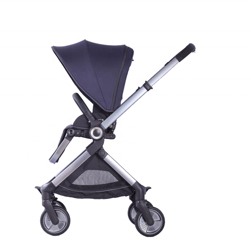 Baypie foldable pushchair – lightweight, compact & stylish