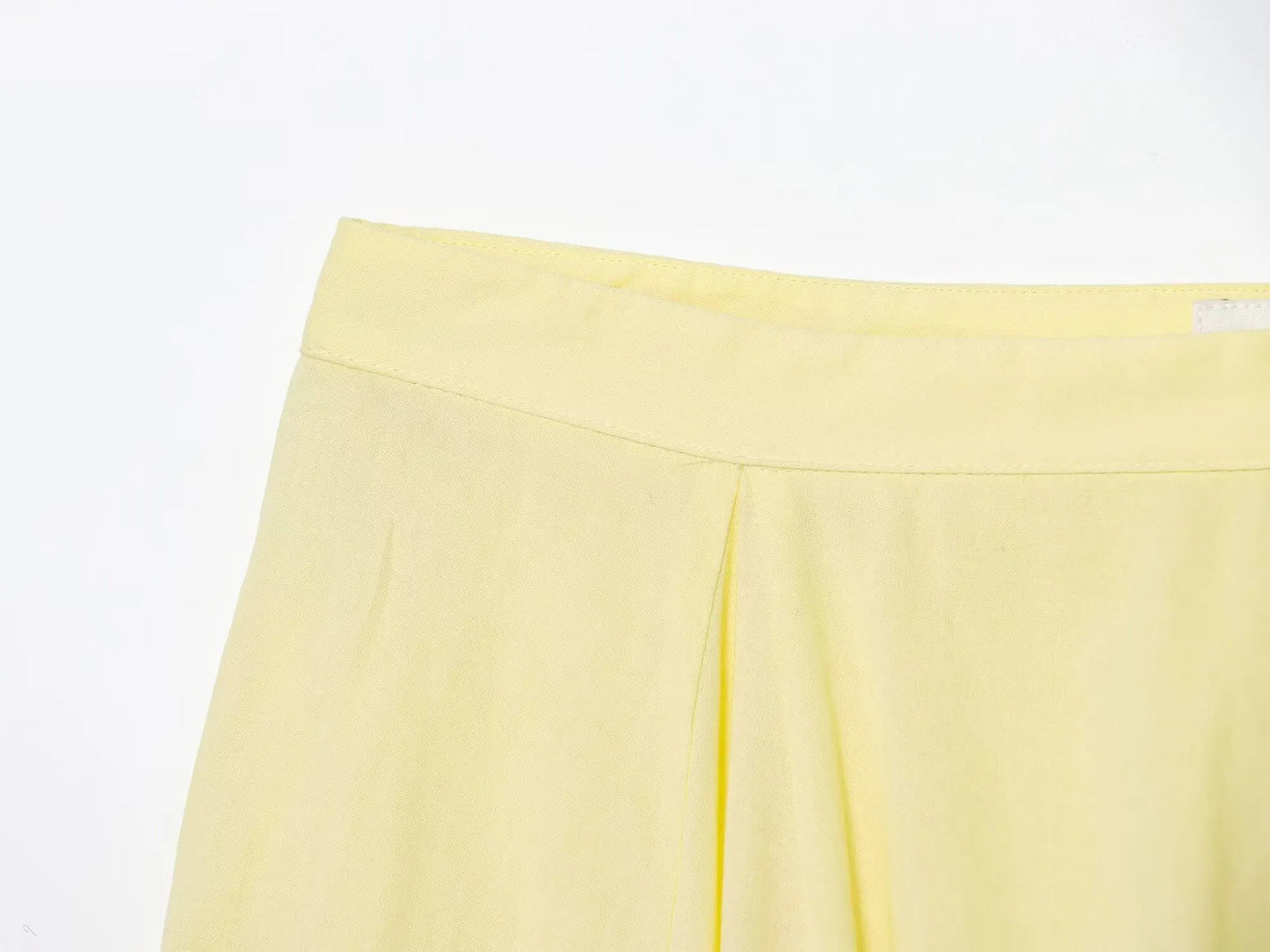 Light yellow pleated midi skirt