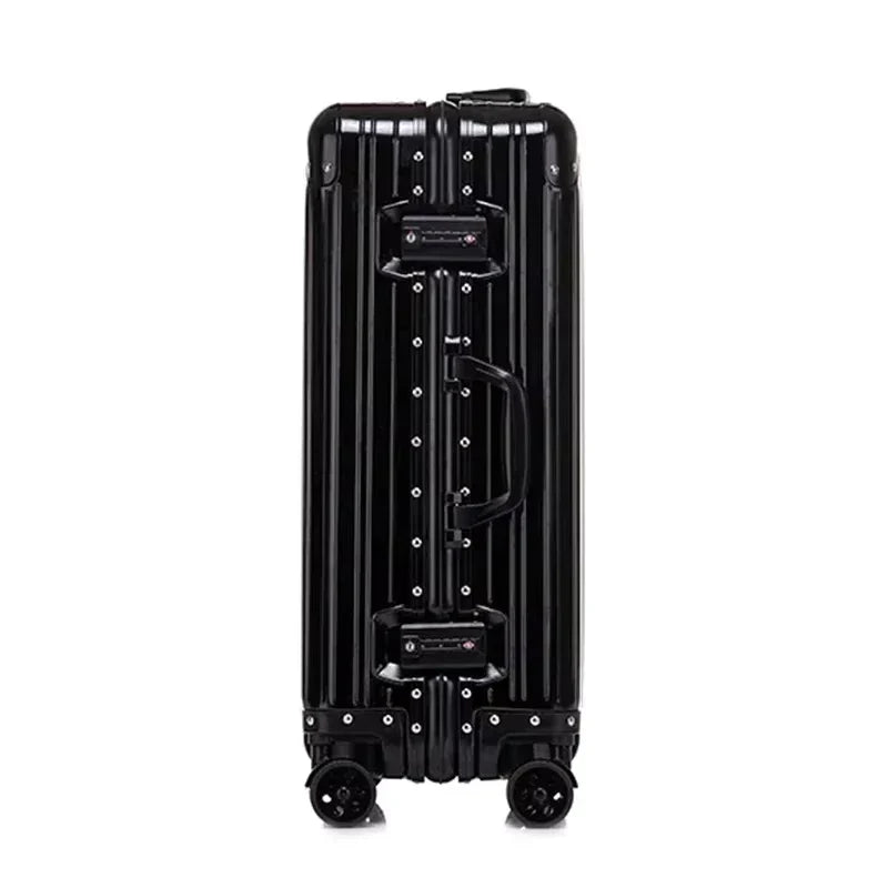 Aluminium-Magnesium business case – Berlin-Black-S (42 L)-The Livary