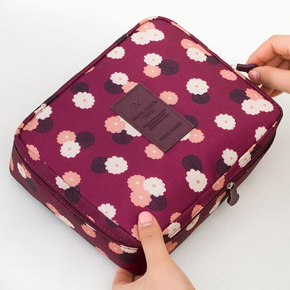 Compact Waterproof Make-Up Travel Organiser – 1+1 FREE Mini Cosmetic Storage Case