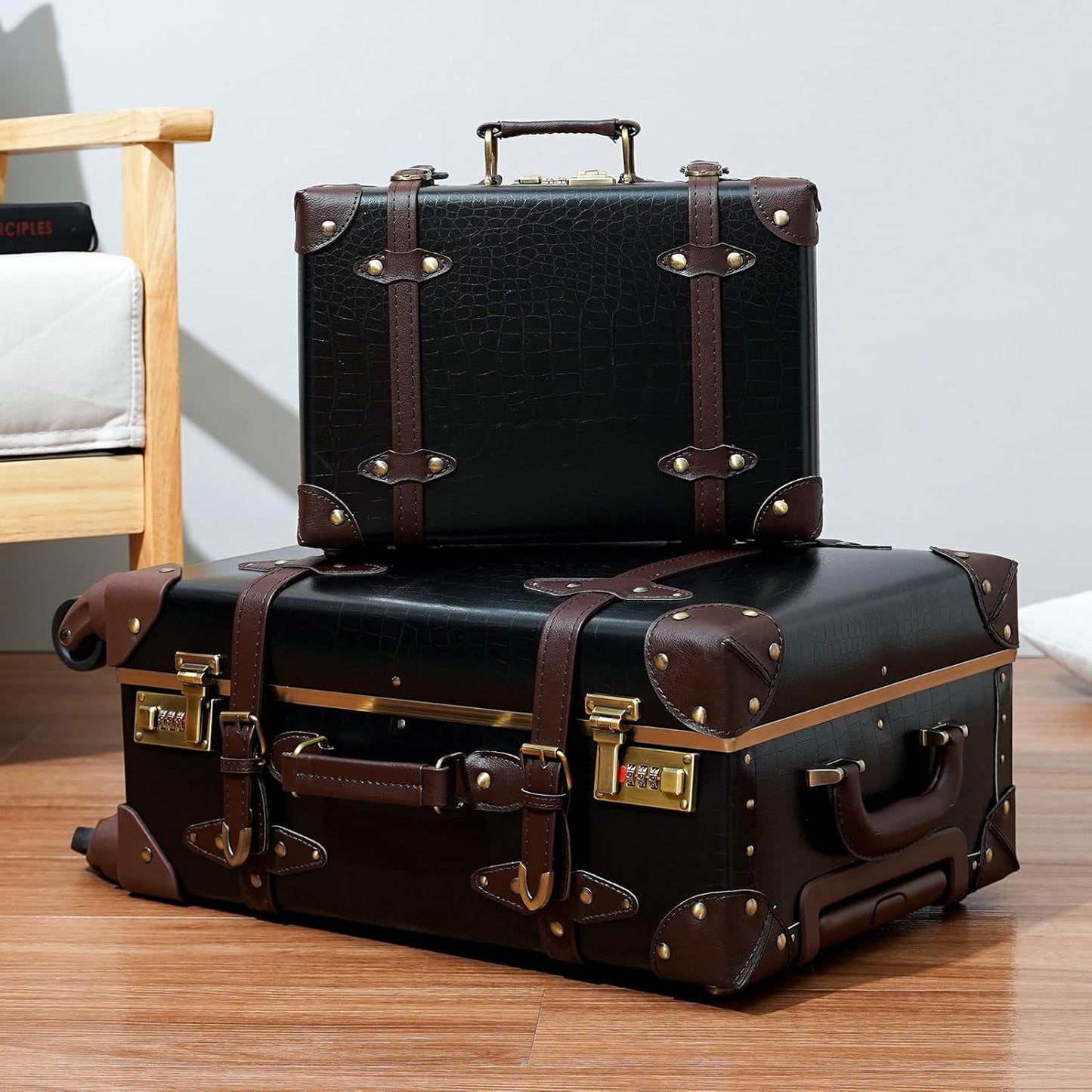 AA OUT OF STOCK 2-Piece Vintage-Inspired Luggage Set with Spinner Wheels and Protective Cover